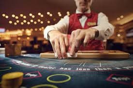 Tim dukungan pelanggan platform royal138 siap membantu pemain Play'n GO